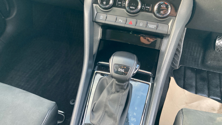 Skoda Karoq 1.5 TSI SE L 5dr DSG Petrol Estate